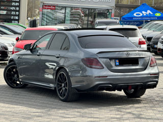 Mercedes E-Class foto 5