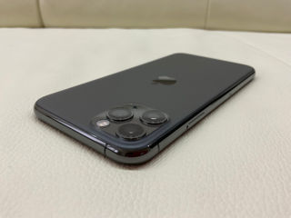 IPhone 11 Pro/64 Gb foto 2