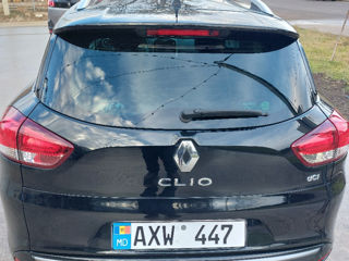 Renault Clio foto 9