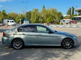 BMW 3 Series foto 4