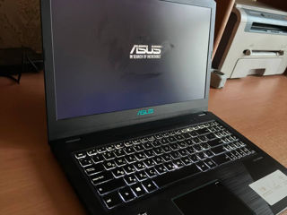 Laptop ASUS X570U foto 4