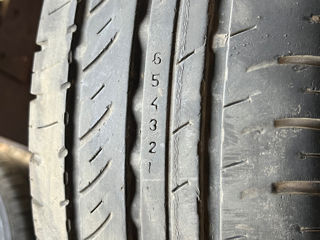 Продам 2 б.у шины 195/70 R15c Nokian Summer foto 4