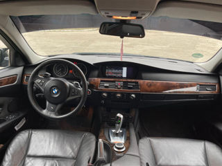 BMW 5 Series foto 6