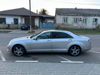 Mercedes S-Class foto 2