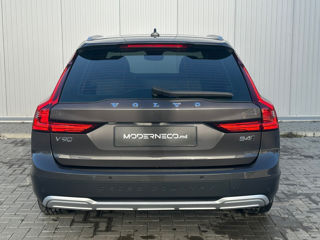 Volvo V90 Cross Country foto 5