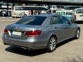 Mercedes E-Class foto 6