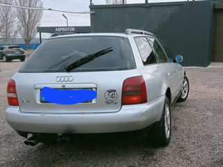 Audi A4 foto 5