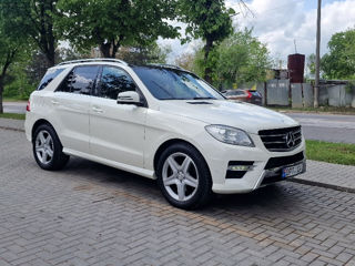 Mercedes M-Class foto 6