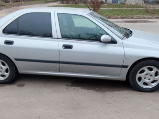 Peugeot 406 foto 2