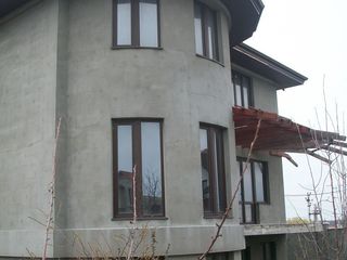 Casa 3 etaje-Cricova,6ari,365 m2-99000 euro foto 6