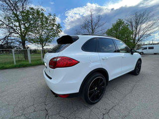 Porsche Cayenne foto 4