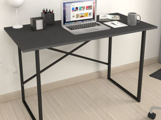 Masă de birou  calitativă și spațioasă