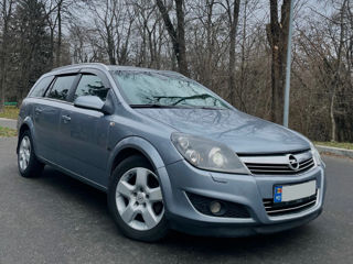 Opel Astra foto 2