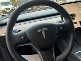 Tesla Model 3 foto 11