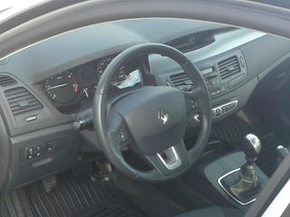 Renault Laguna foto 4