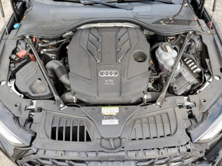 Audi A8 foto 11