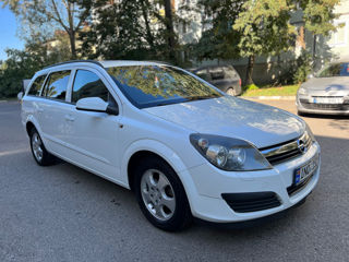 Opel Astra foto 3