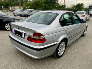 BMW 3 Series foto 4