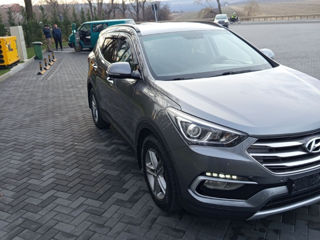 Hyundai Santa FE foto 2