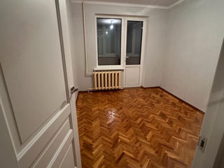 Apartament cu 3 camere, 70 m², Ciocana, Chișinău foto 5