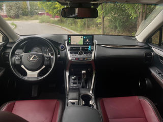 Lexus NX Series foto 8