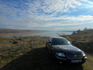 Volkswagen Passat foto 3