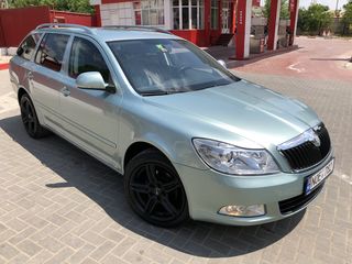 Skoda Octavia foto 3