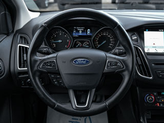 Ford Focus foto 11