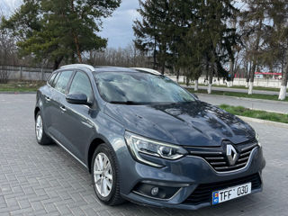 Renault Megane foto 2