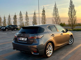 Lexus CT Series foto 2