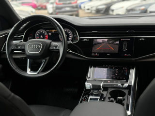 Audi Q8 foto 8