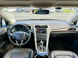 Ford Fusion foto 6