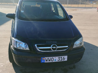 Opel Zafira foto 4