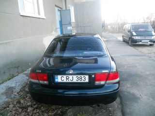 Mazda 626 foto 1