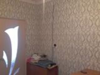 Se vinde apartament cu 2 camere in centru !!! foto 2