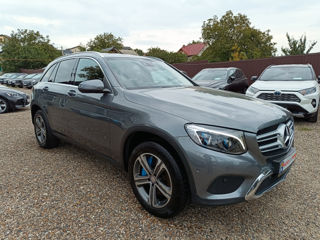 Mercedes GLC foto 2