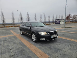 Skoda Superb foto 4