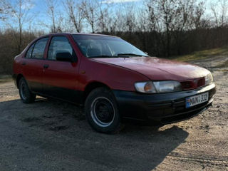 Nissan Almera foto 3