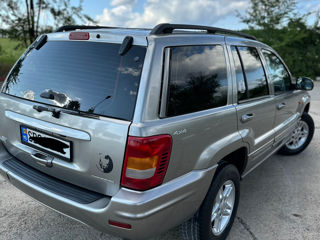 Jeep Grand Cherokee foto 4