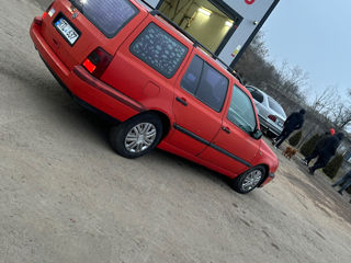 Volkswagen Golf foto 4