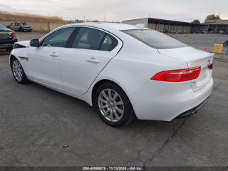 Jaguar XE foto 5