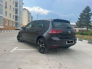 Volkswagen Golf foto 4