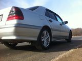 Mercedes C Class foto 2