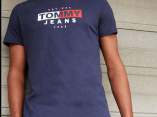 Tricou barbati Tommy hilfigher original xs foto 1