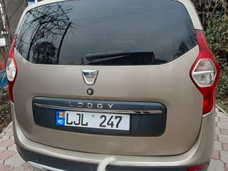 Dacia Lodgy