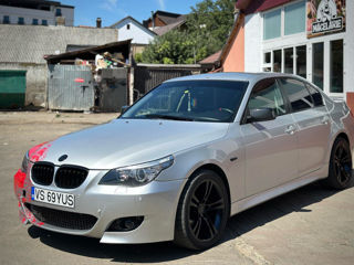 BMW 5 Series foto 4