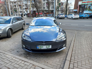 Tesla Model S foto 9