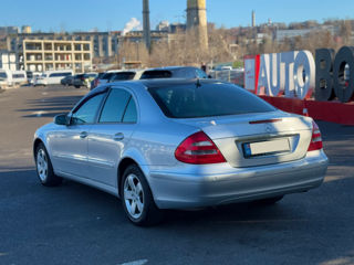 Mercedes E-Class foto 8