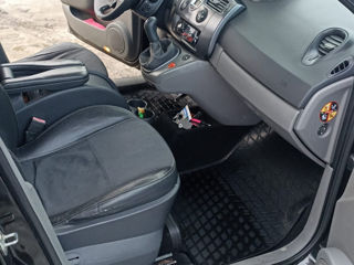 Renault Grand Scenic foto 2