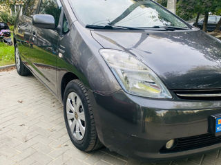 Toyota Prius foto 4